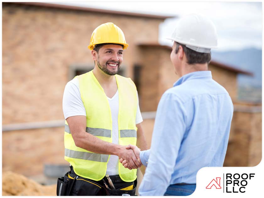 4 Reasons To Choose A Local Roofing Company